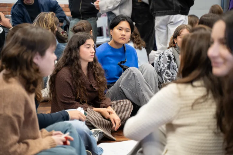 Bienvenida a más de 100 estudiantes internacionales