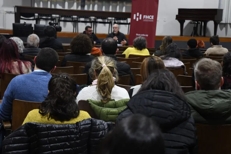 Conferencia del Dr. Imanol Ordorika