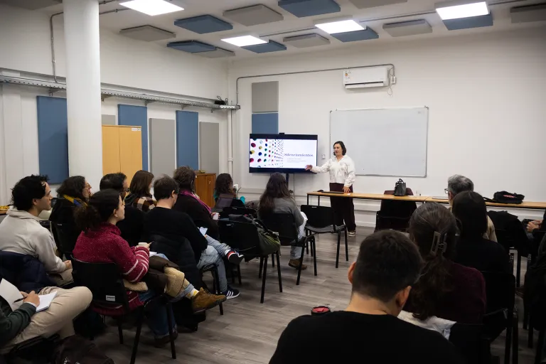 Charla de Miriam Jerade