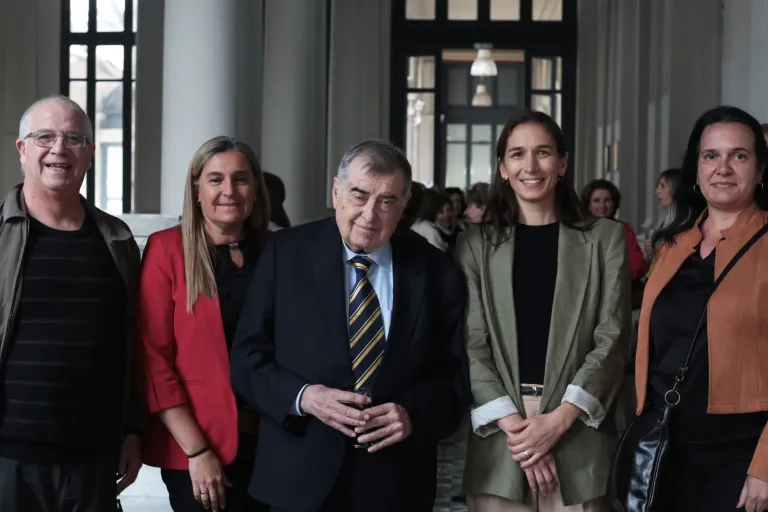 Udelar entregó el Doctorado Honoris Causa a Gustavo Barbosa-Cánovas