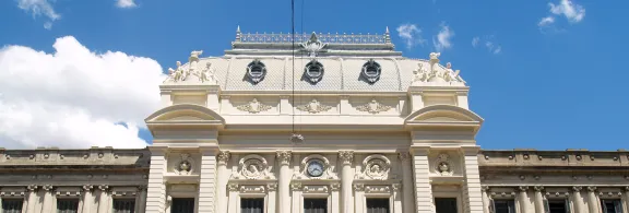 Fachada de la Udelar