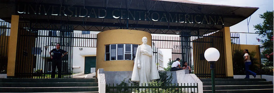 800px-Managua_-_UCA 800px-Managua_-_UCA