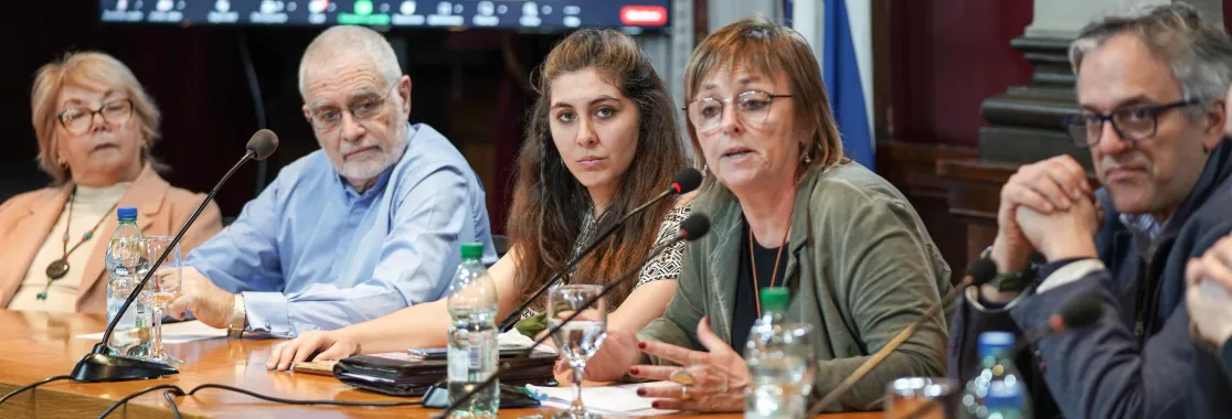 Asamblea General del Claustro. Sesión con motivo del 50° aniversario de la intervención de la Udelar Asamblea General del Claustro. Sesión con motivo del 50° aniversario de la intervención de la Udelar
