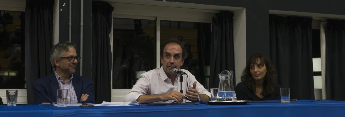 Elección decano Facultad de Artes. Foto: Área Foto, Cine y Video de Facultad de Artes Elección decano Facultad de Artes. Foto: Área Foto, Cine y Video de Facultad de Artes