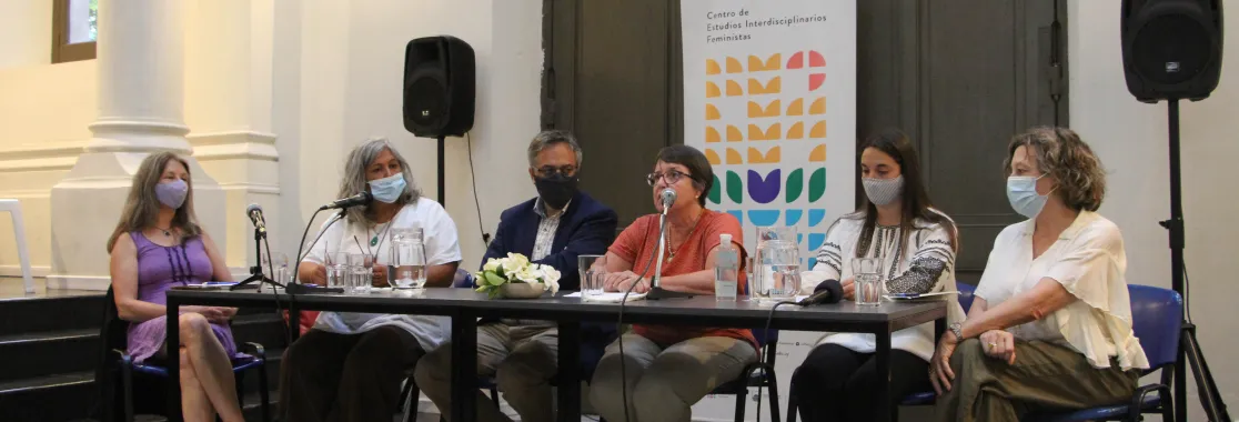 Lanzamiento del Centro de Estudios Interdisciplinarios Feministas. Foto: Liroy Rodríguez, UCUR