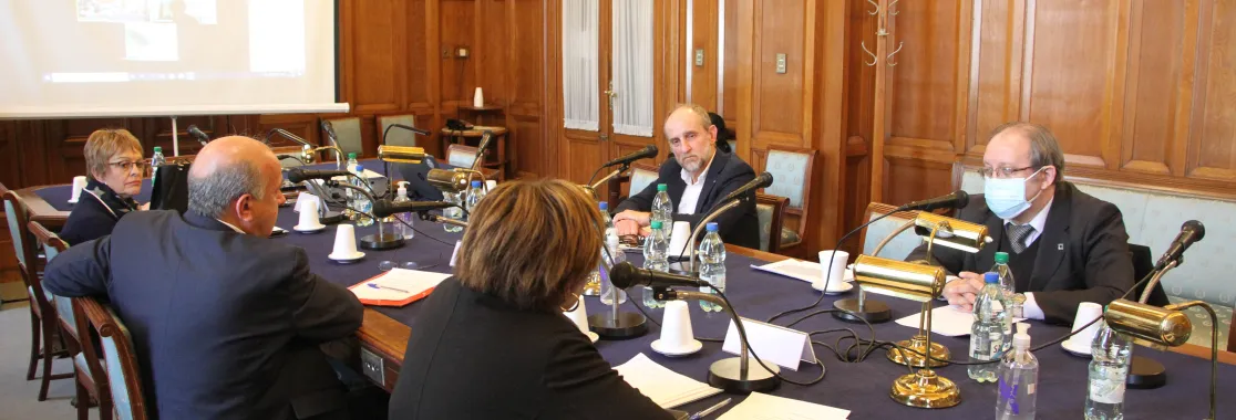 Visita de Álvaro Mombrú y Alejandro Chabalgoity Comisión de Ciencia, Innovación y Tecnología de la Cámara de Senadores. 12/08/21. Foto: Liroy Rodríguez, UCUR Visita de Álvaro Mombrú y Alejandro Chabalgoity Comisión de Ciencia, Innovación y Tecnología de la Cámara de Senadores. 12/08/21. Foto: Liroy Rodríguez, UCUR